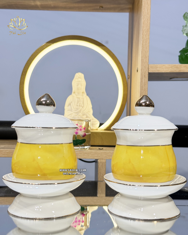 Bộ đồ thờ cúng Phật và Gia Tiên bằng sứ vân vàng đẹp