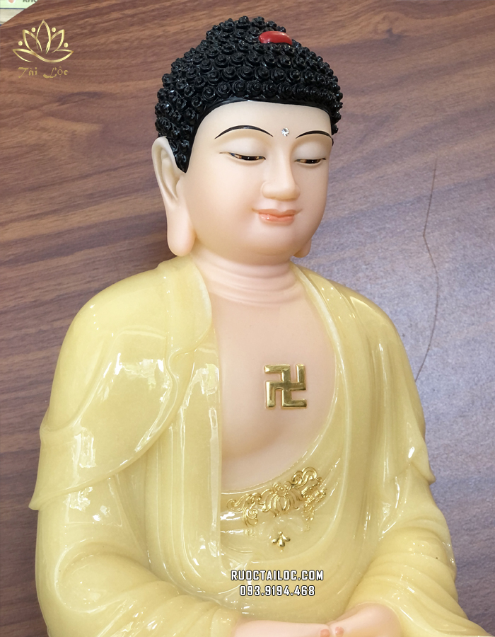 Diện tượng đẹp, trang nghiêm, toát được vẻ từ bi, độ lượng của Đức Phật Dược Sư